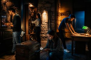 découvrez escape simulator 2, le jeu d'énigmes immersif ultime qui vous plonge dans des aventures captivantes et des puzzles originaux pour toute la famille.